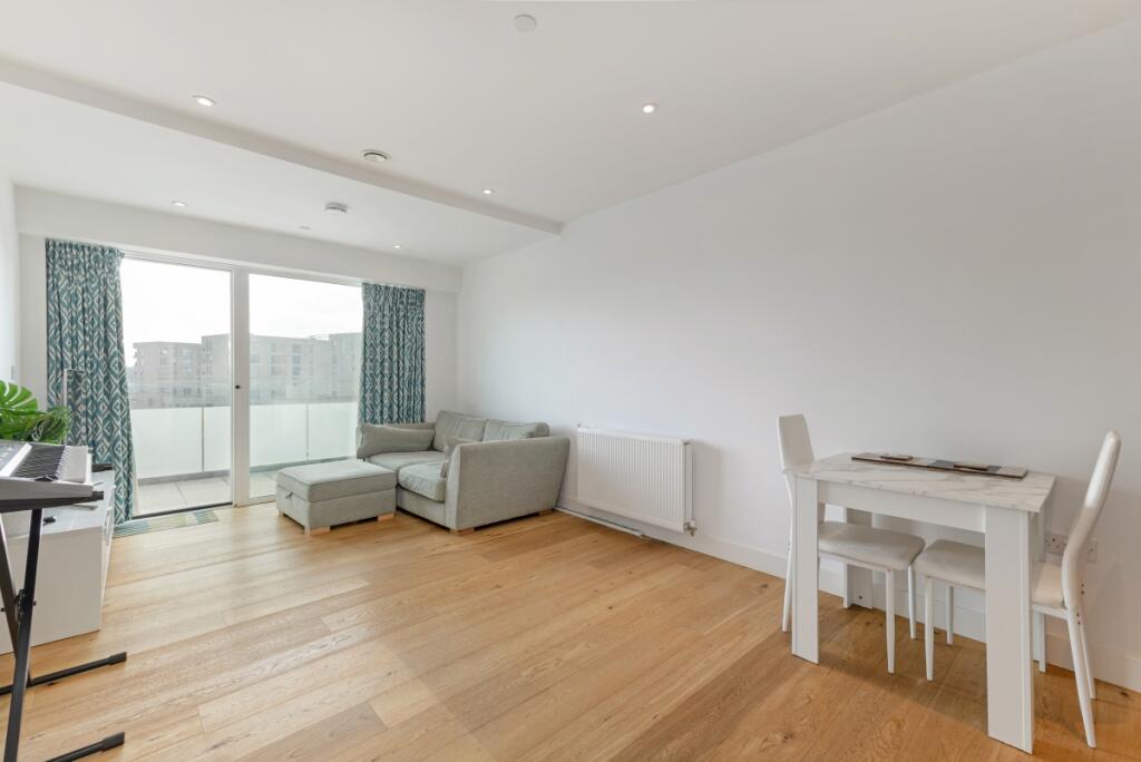 Main image of property: Hugero Point London SE10