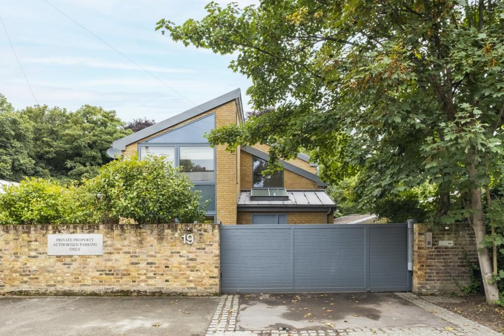 Main image of property: Langton Way London SE3