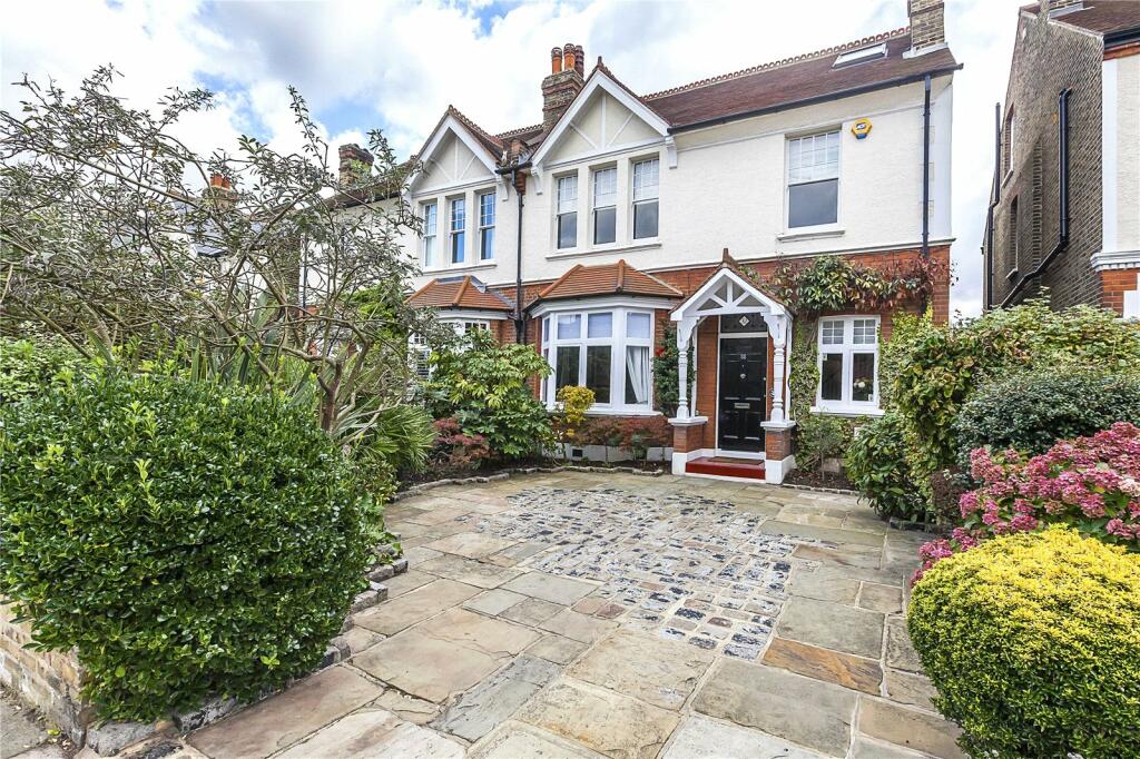 5 bedroom semidetached house for sale in Park Road, LONDON, SE3