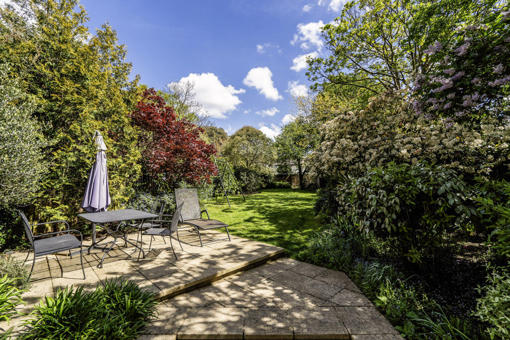 Main image of property: Kidbrooke Grove, London, SE3