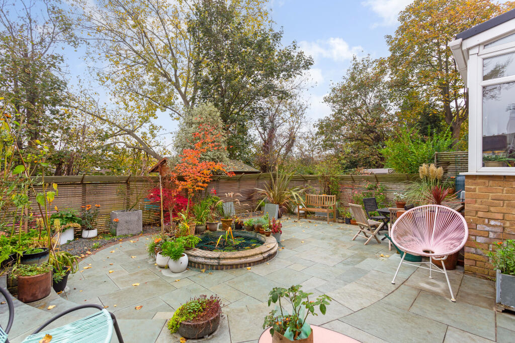 Main image of property: Glenluce Road, London, SE3