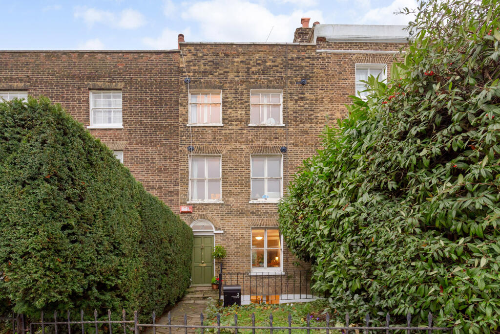 Main image of property: Montpelier Row, London, SE3