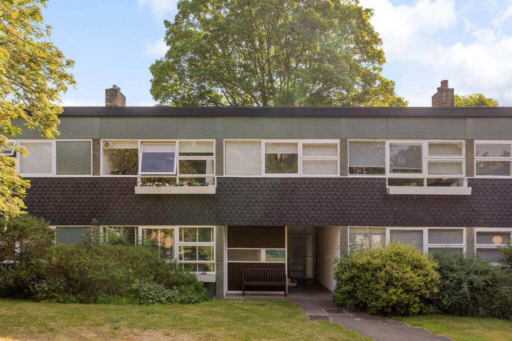 Main image of property: Foxes Dale, London, SE3