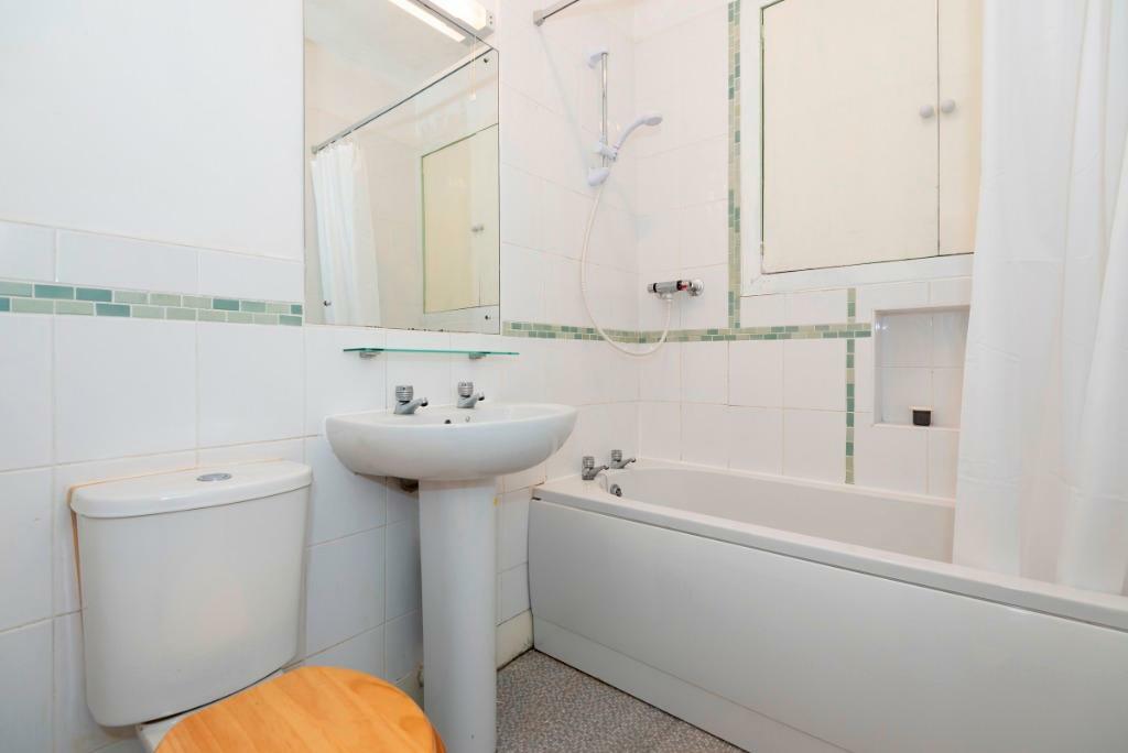 Additional property image - Hutcheon Street, City Centre, Aberdeen, AB25