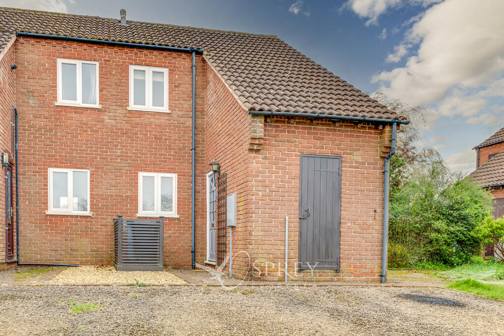 1 bedroom end of terrace house for sale in Ladywell, Oakham, LE15