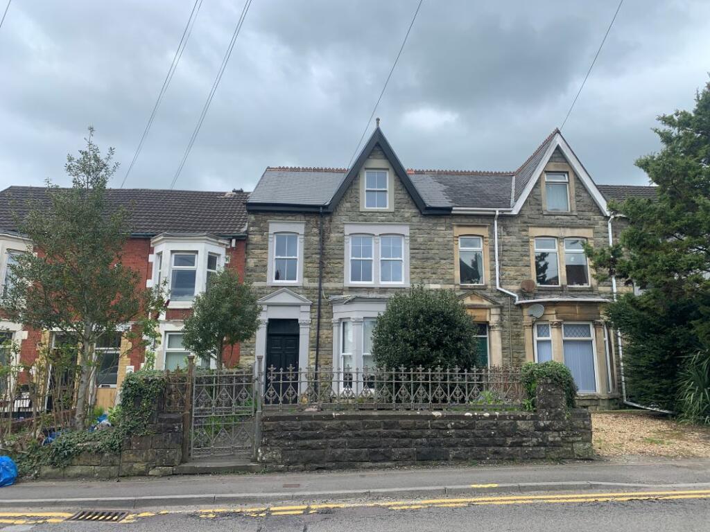 5 bedroom semidetached house for sale in 29 Coity Road, Bridgend, Mid