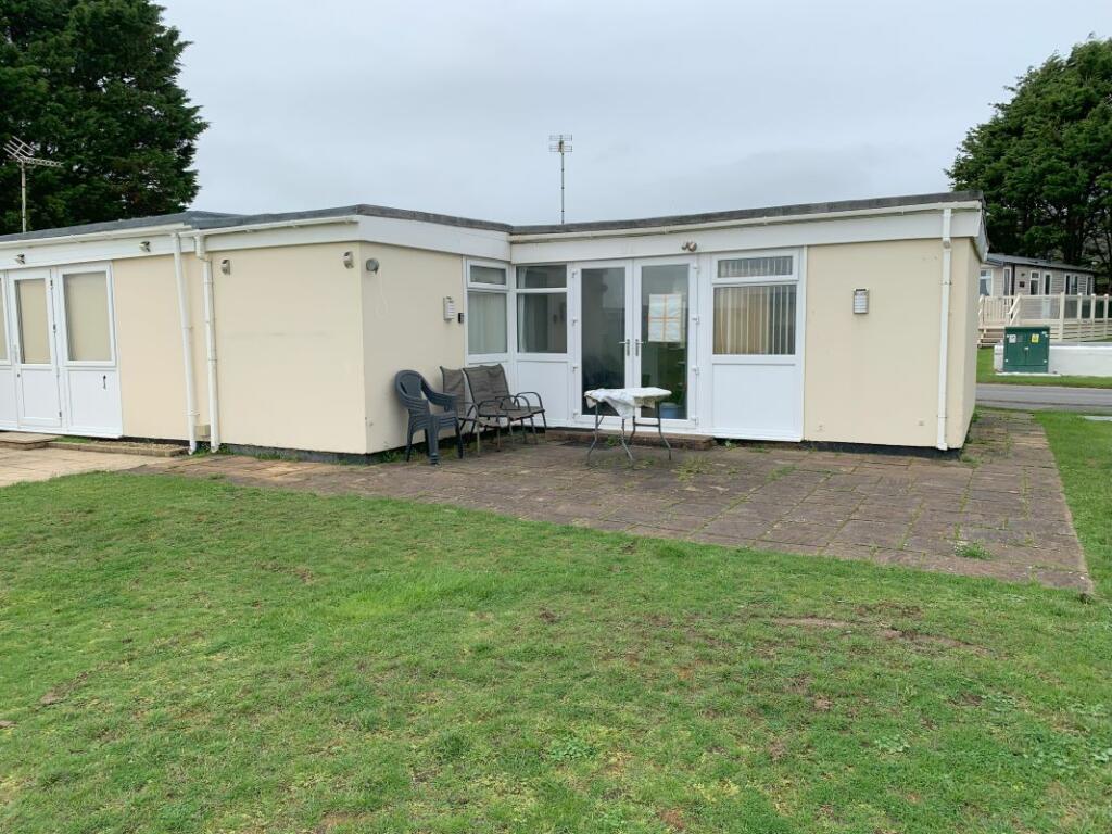 3 bedroom chalet for sale in Chalet 192, Carmarthen Bay Holiday Village, Kidwelly
