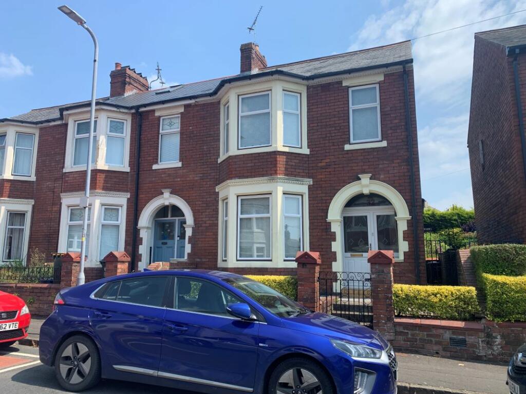 3 bedroom terraced house for sale in 32 Hubert Road, Newport, Gwent