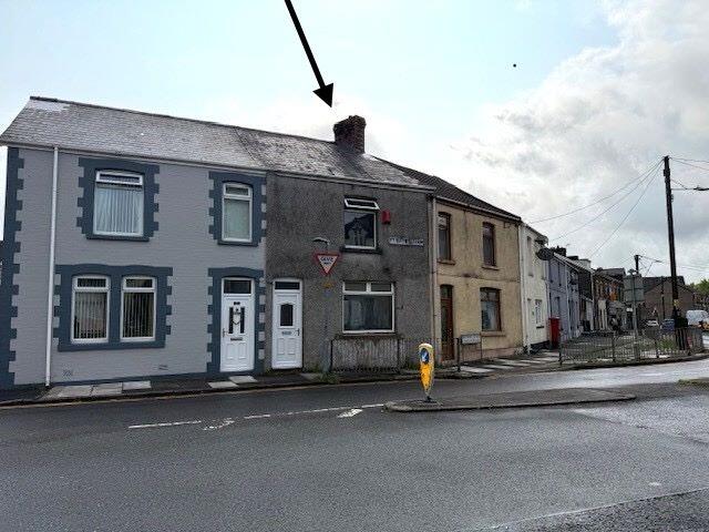 Main image of property: 21 Bridge Street, Maesteg, Mid Glamorgan, CF34 9LJ