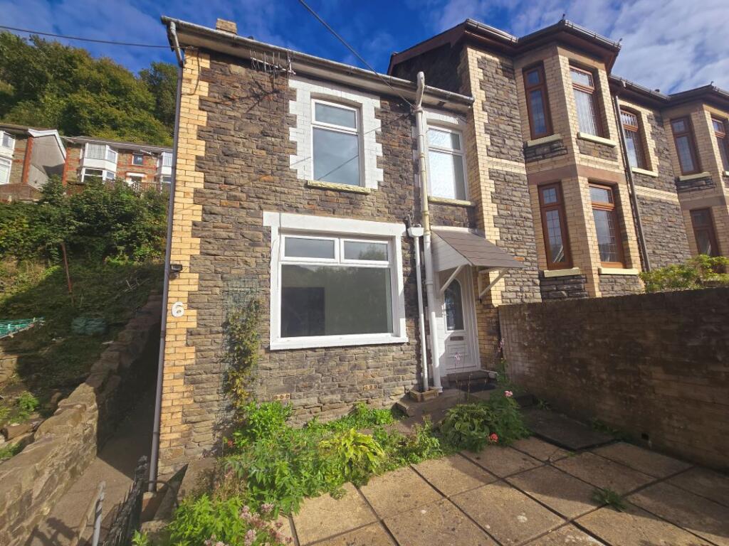 Main image of property: 6 Rhyswg Road, Abercarn, Newport, Gwent, NP11 5HA