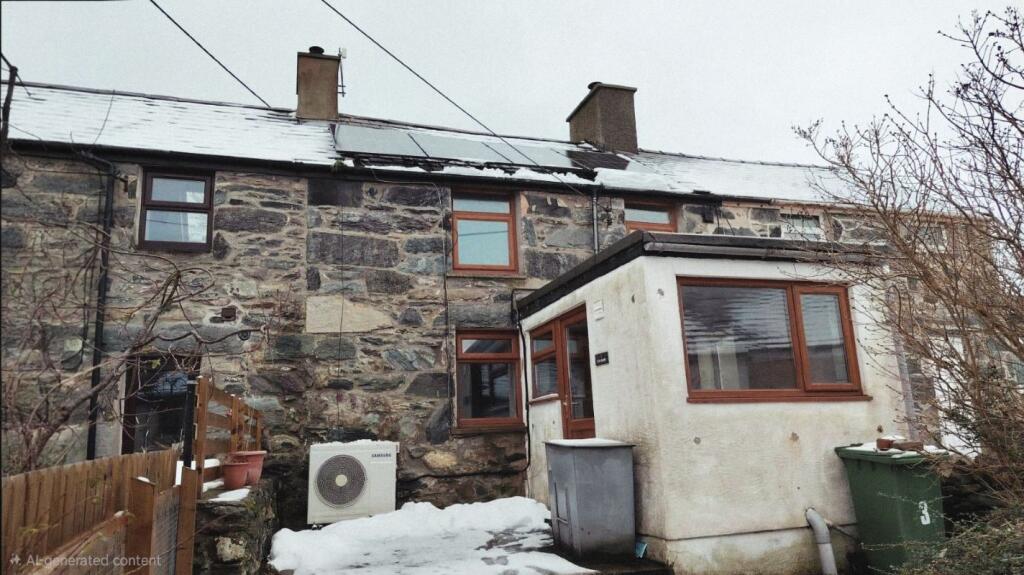 Main image of property: Tyn Ardd, 1, Rhiwlas, Bangor, Gwynedd, LL57 4ES