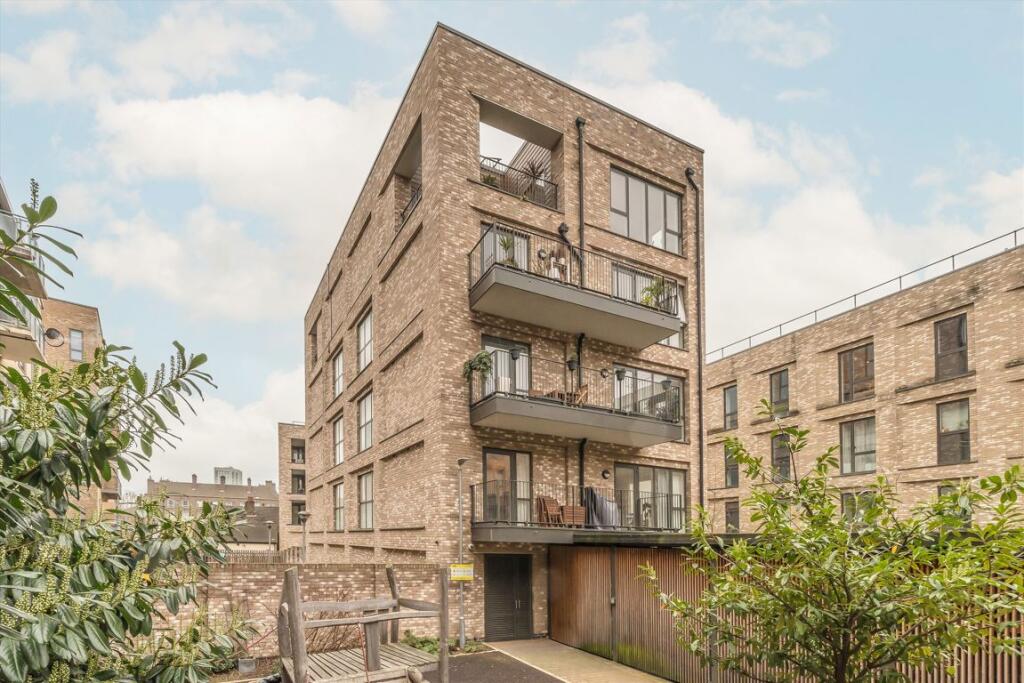 Main image of property: Alameda Place, Hackney