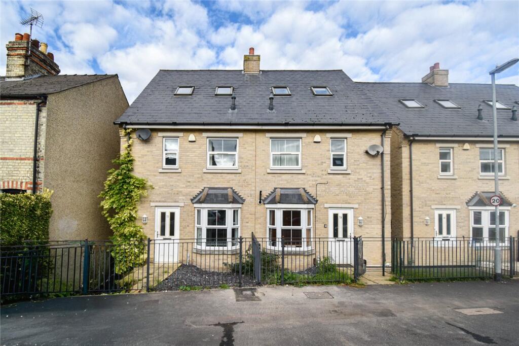 Main image of property: Ditton Walk, Cambridge, CB5