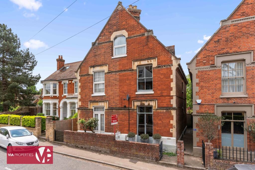 Main image of property: Rose Vale, Hoddesdon, EN11