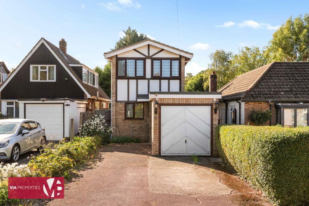 Main image of property: Old Nazeing Road, Broxbourne, EN10