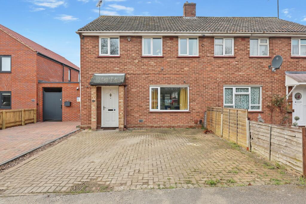 Main image of property: Rawlyn Road, Cambridge, CB5