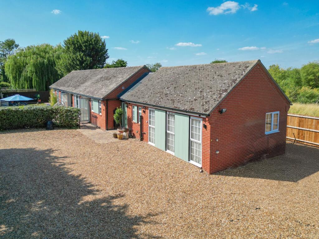 Main image of property: The Red House, Great North Road, Alconbury