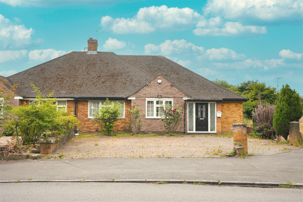 Main image of property: Fern Lane, Heston TW5