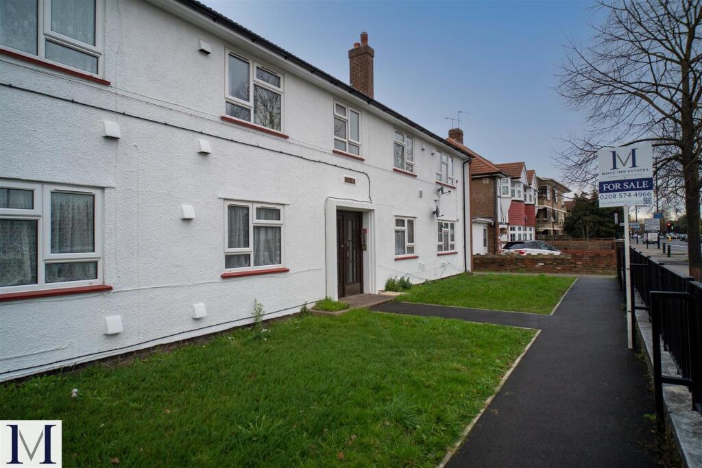 Main image of property: Staines Road, Hounslow TW4
