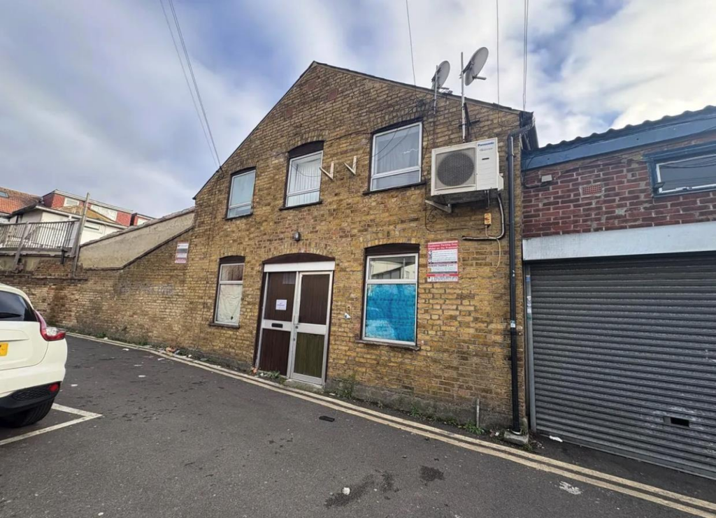 Main image of property: Western Road, Southall