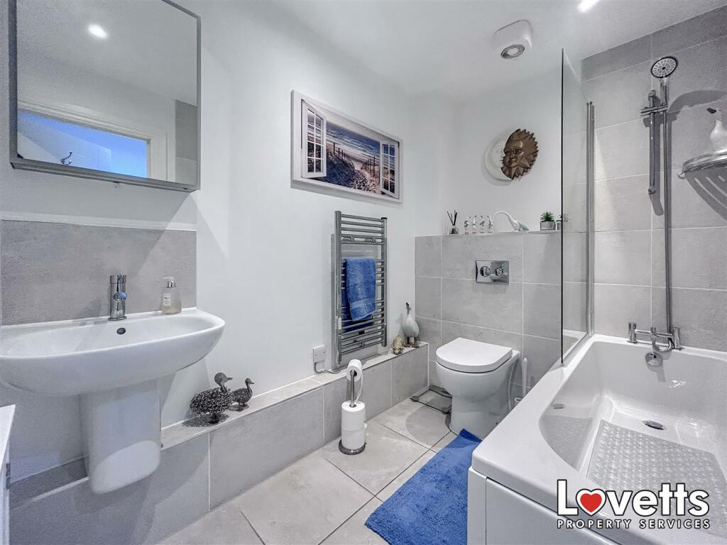 Additional property image - Hundreds House, Linksfield Road, Westgate-On-Sea