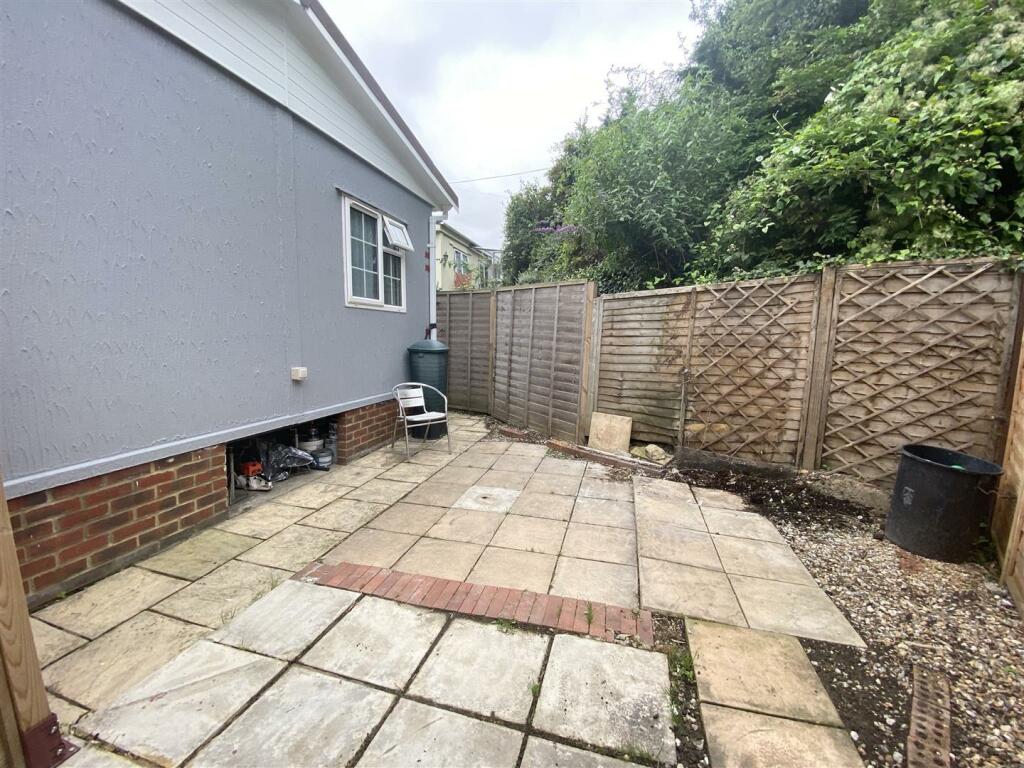 Additional property image - Smugglers Leap, Mount Pleasant, Minster