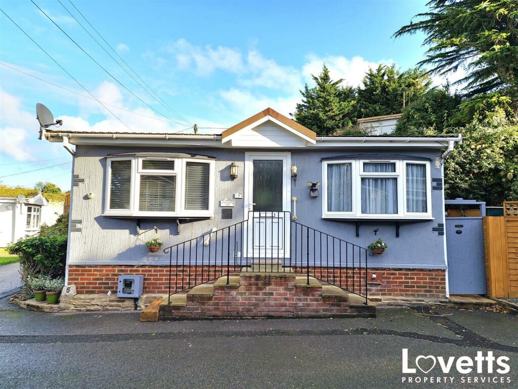 Additional property image - Smugglers Leap, Mount Pleasant, Minster