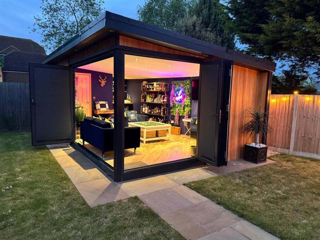 Main image of property: Oakland Court, Cliffsend, Ramsgate, CT12