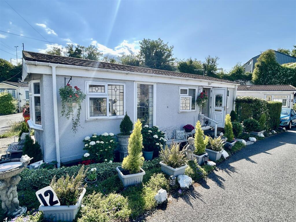 Main image of property: Mount Pleasant, Minster, Ramsgate, CT12 4AX