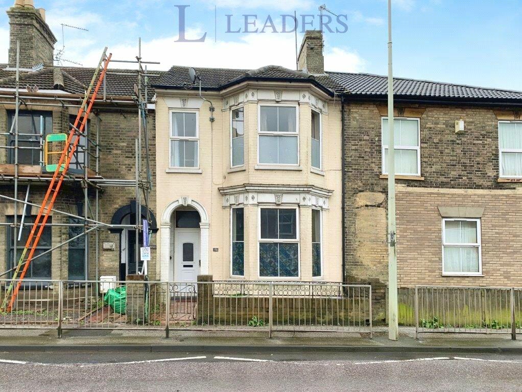 3 bedroom terraced house for sale in St. Peters Street, Lowestoft