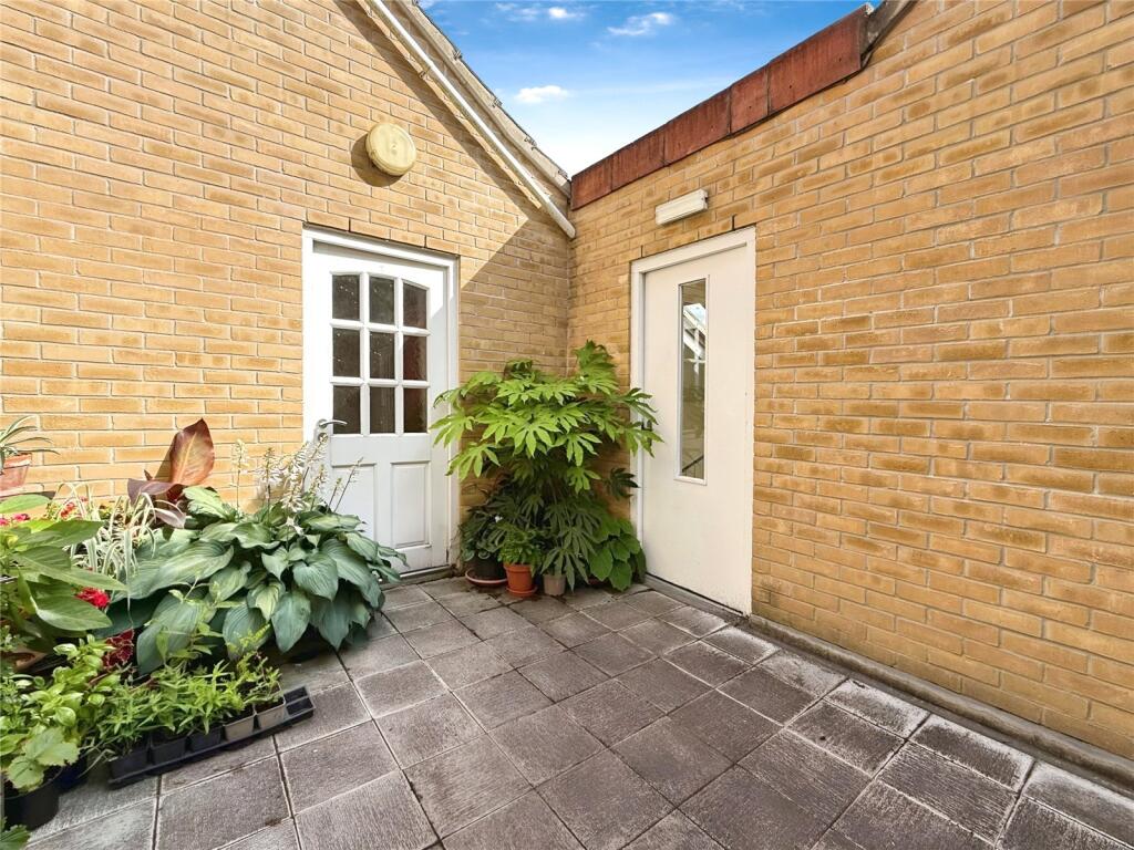 Main image of property: Wood Avens Way, Wymondham, Norfolk