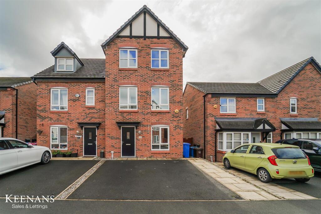 Main image of property: Hewer Close, Swinton, Manchester