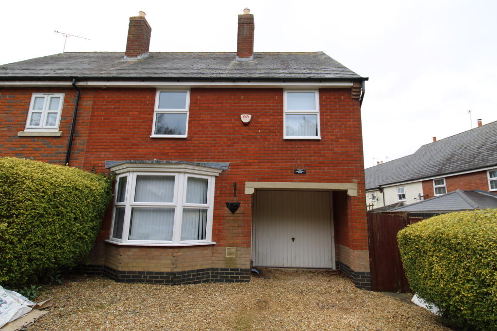 Main image of property: Fox Pond Lane, Oadby, LEICESTER