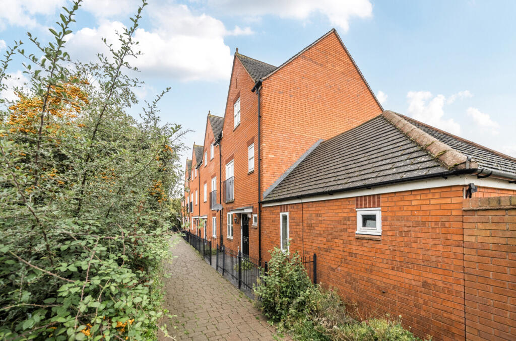 Main image of property: Redwing Walk, Walton Cardiff, Tewkesbury