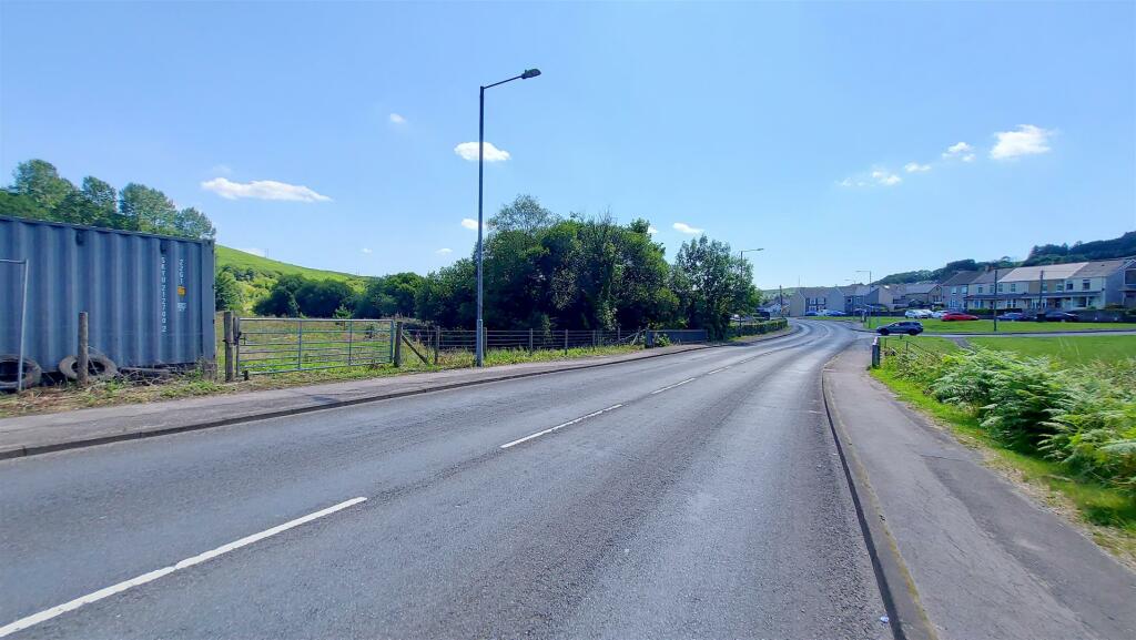 Additional property image - Heol Tywith, Nantyffyllon, Maesteg