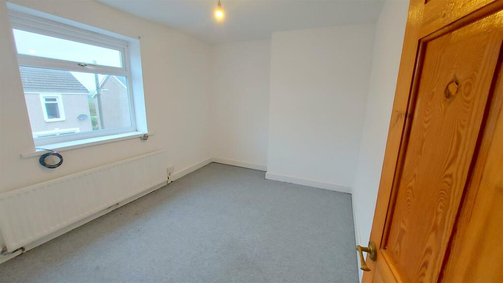 Additional property image - Evans Street, Kenfig Hill, Bridgend