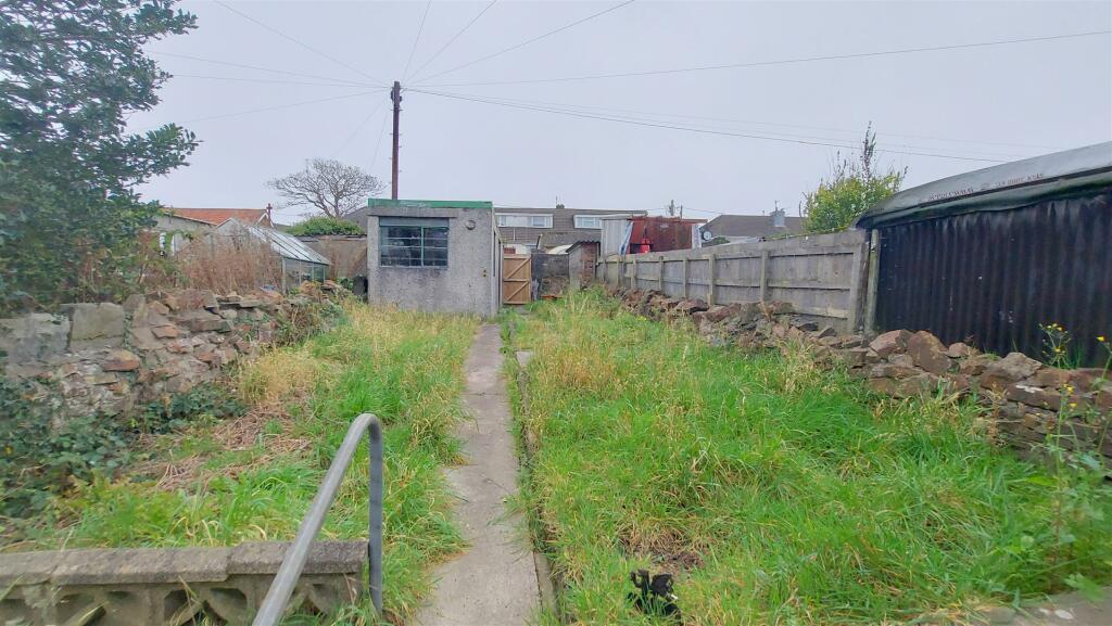 Additional property image - Evans Street, Kenfig Hill, Bridgend