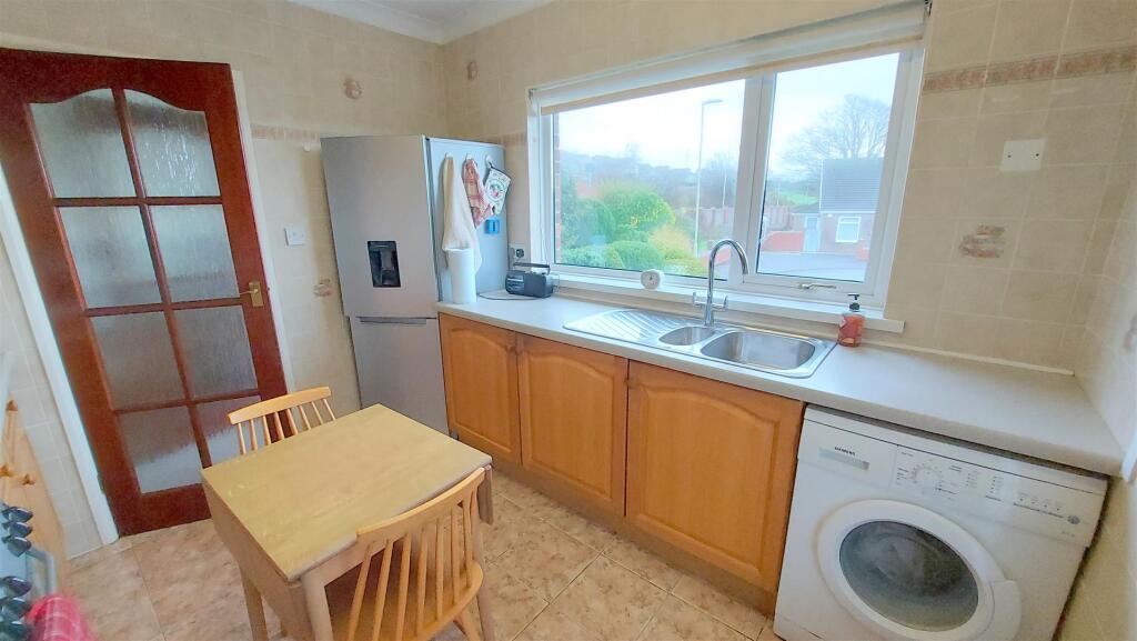 Additional property image - South View, Kenfig Hill, Bridgend