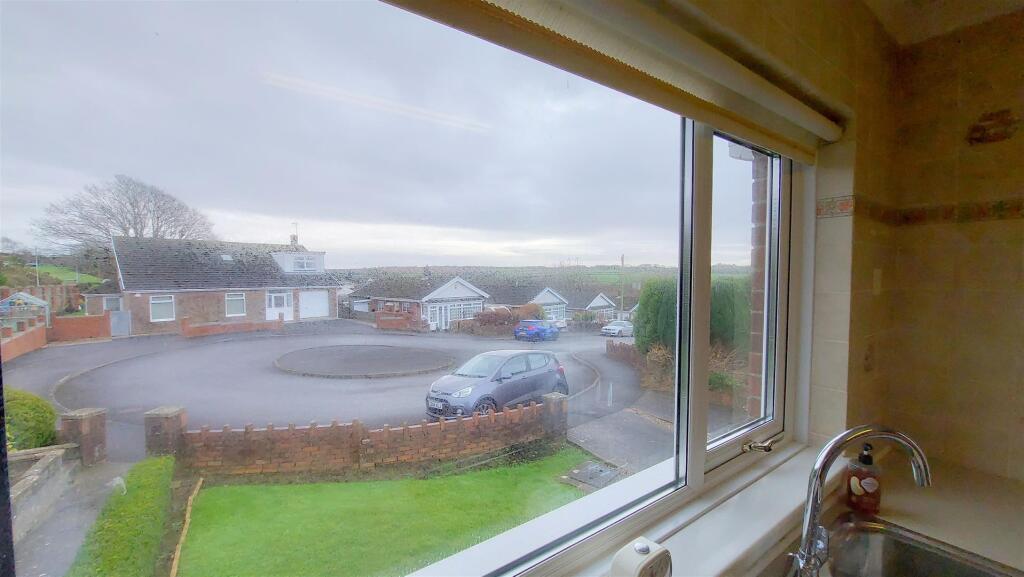 Additional property image - South View, Kenfig Hill, Bridgend
