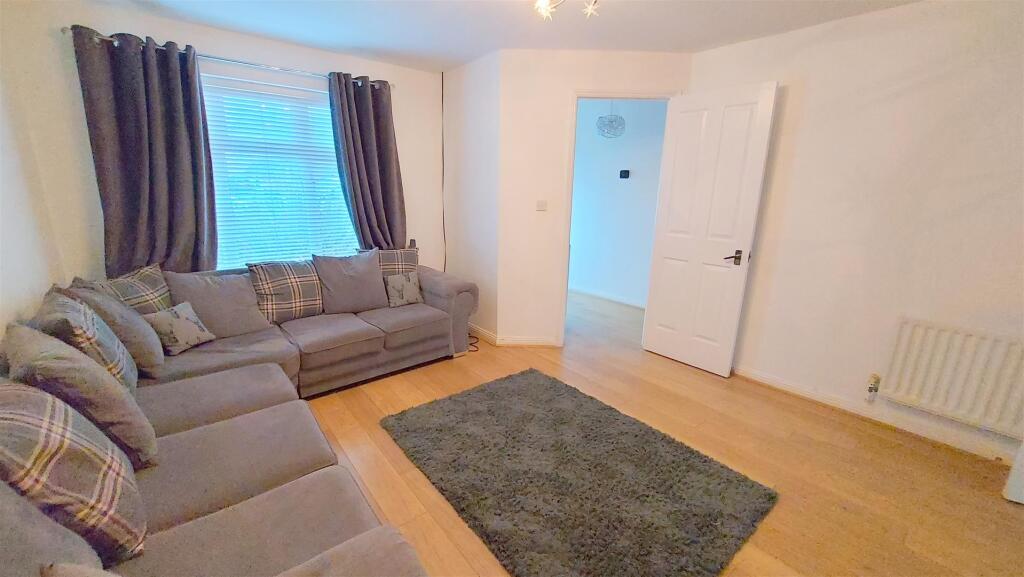 Additional property image - Ton View, Kenfig Hill, Bridgend