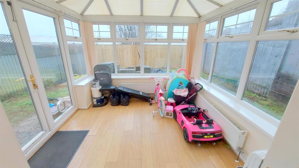 Additional property image - Ton View, Kenfig Hill, Bridgend
