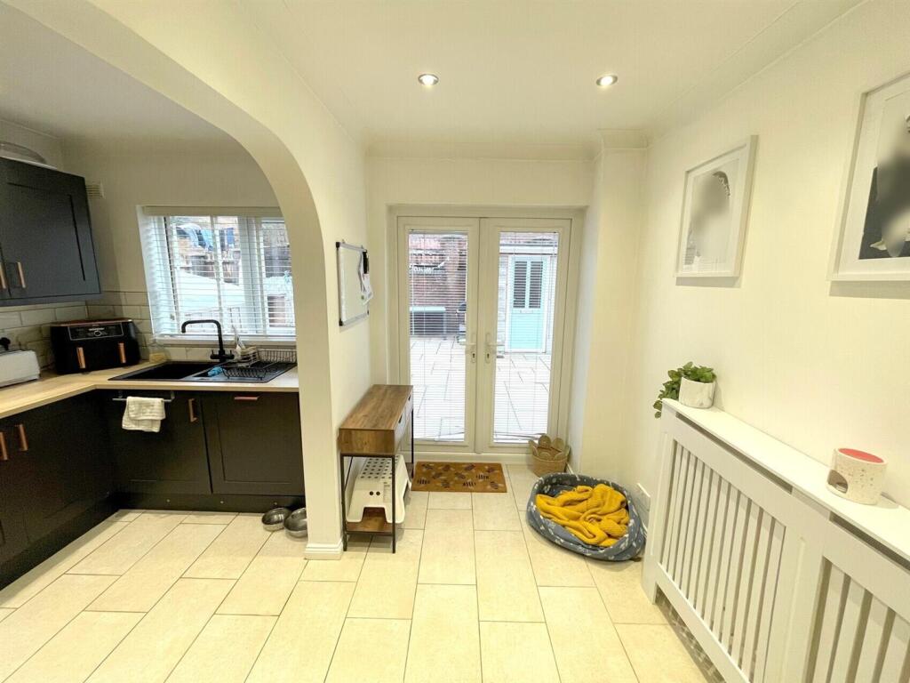 Additional property image - Cwrt Coed Parc, Maesteg