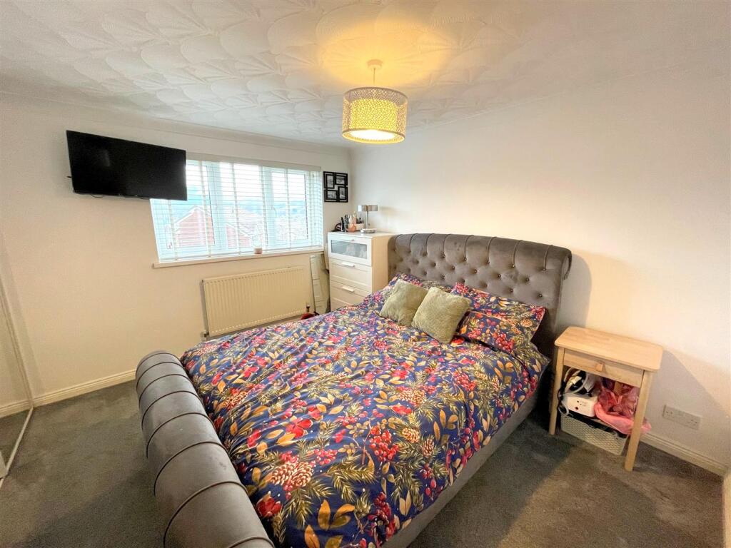 Additional property image - Cwrt Coed Parc, Maesteg