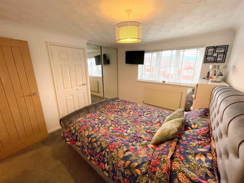 Additional property image - Cwrt Coed Parc, Maesteg
