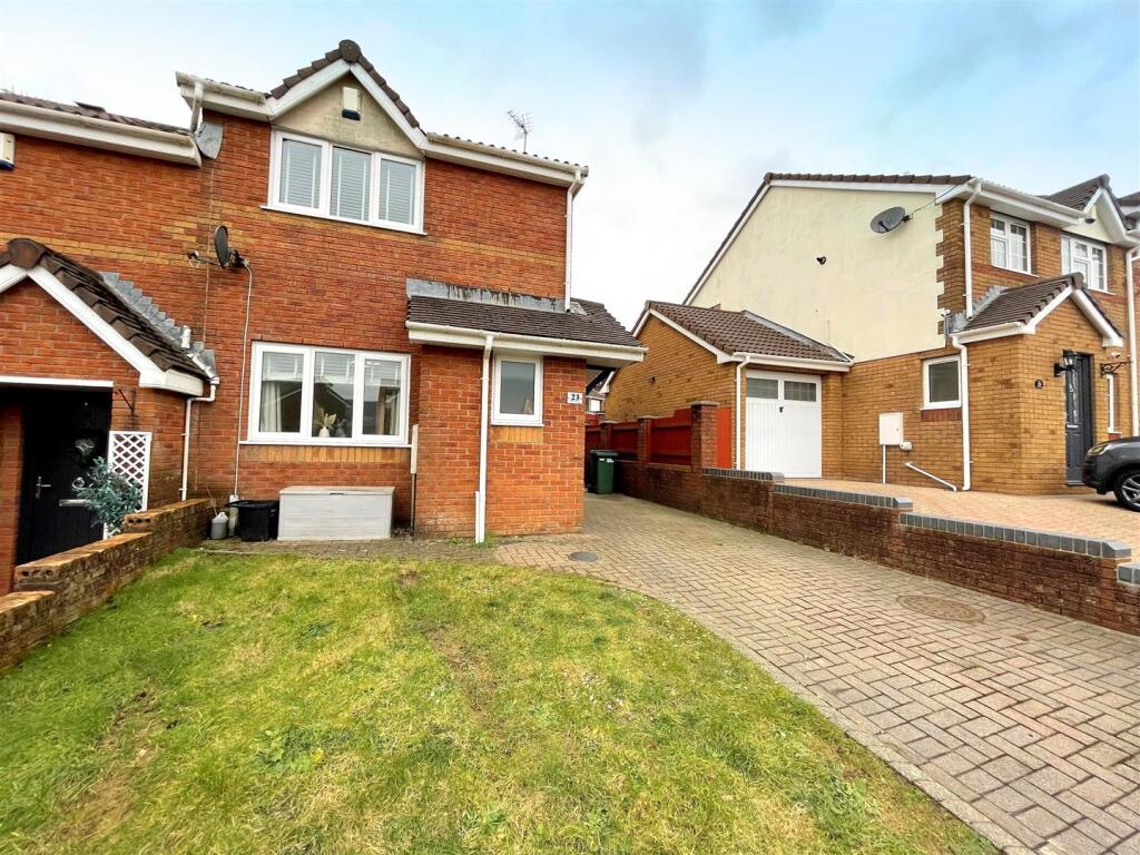 Additional property image - Cwrt Coed Parc, Maesteg
