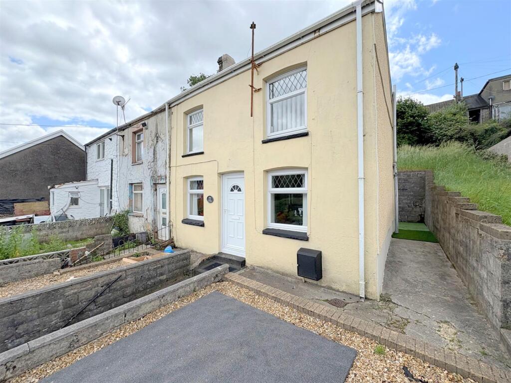 Main image of property: Commercial Street, Maesteg