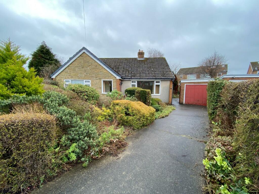 2 bedroom detached bungalow for sale in Hasley Road, Burley In