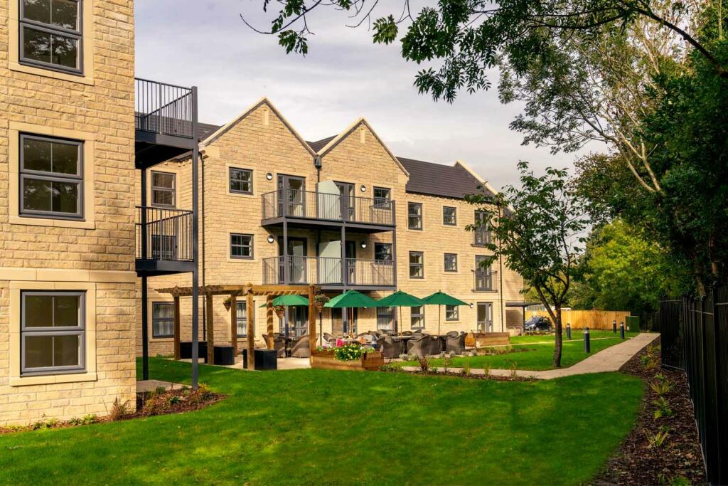 1 bedroom retirement property for sale in Summer Manor, Ilkley Road