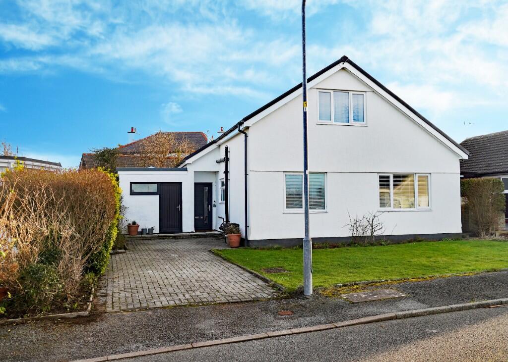 Main image of property: Tai Newydd, Llanfaelog, LL63