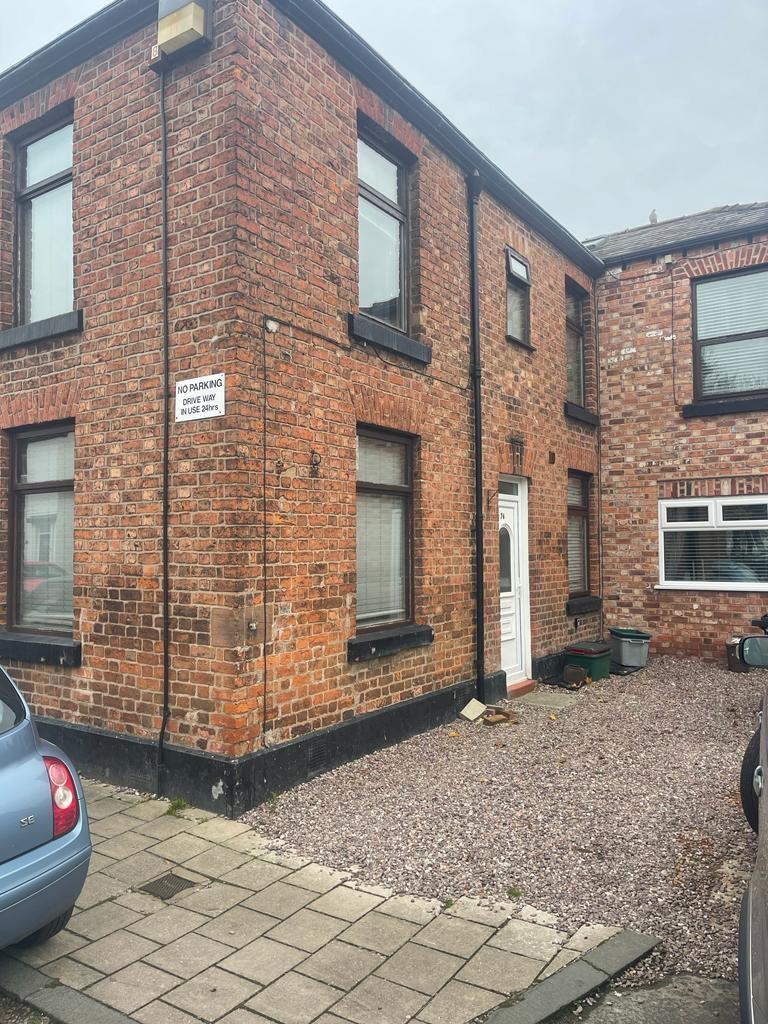 Main image of property: 74 Faulkner Street, Hoole, Chester